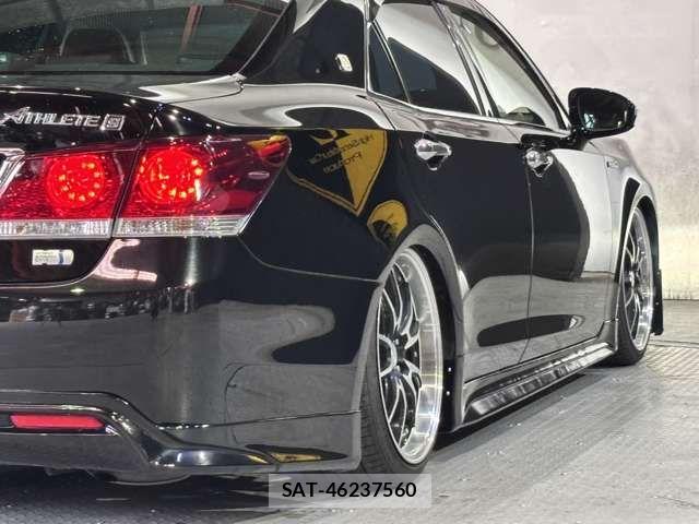 Toyota CROWN SEDAN 2015-03 8457236-2