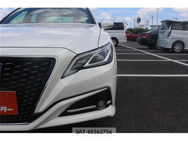 Toyota CROWN SEDAN 2019-11 8485207-22