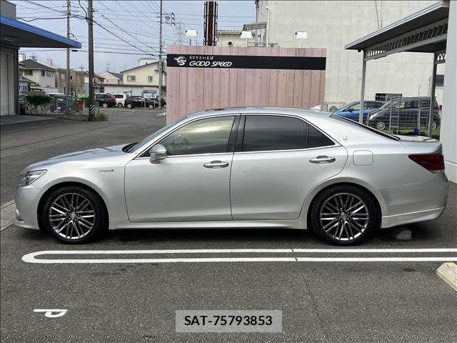 Toyota CROWN SEDAN 2013-04 8485205-16