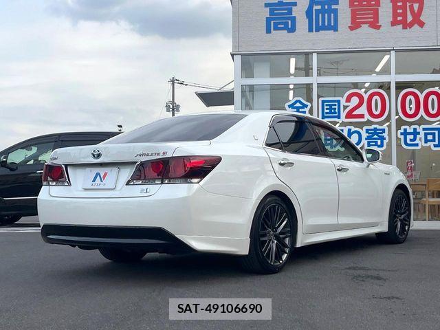 Toyota CROWN SEDAN 2015-11 8524179-16