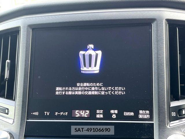 Toyota CROWN SEDAN 2015-11 8524179-2