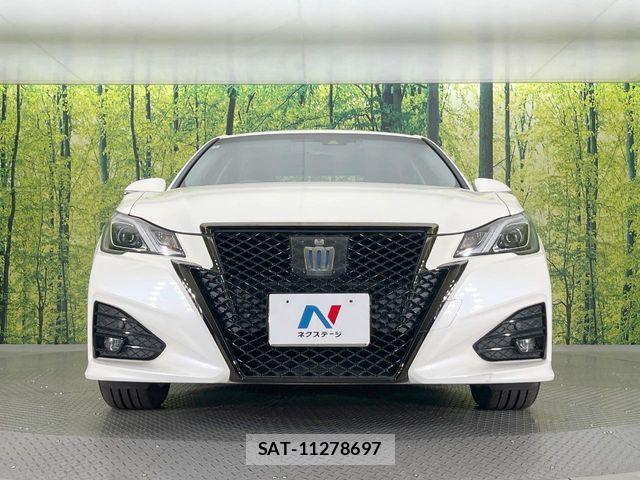 Toyota CROWN SEDAN 2018-04 8524162-13