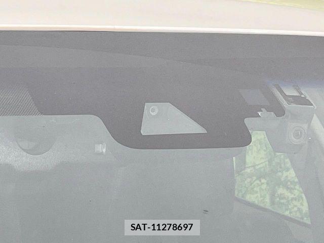 Toyota CROWN SEDAN 2018-04 8524162-3