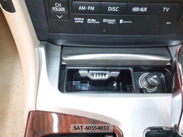 Toyota CROWN SEDAN 2011-01 8524182-18
