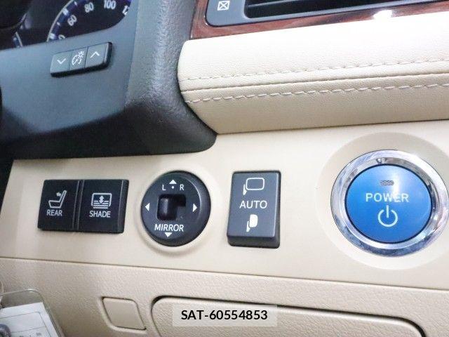 Toyota CROWN SEDAN 2011-01 8524182-24