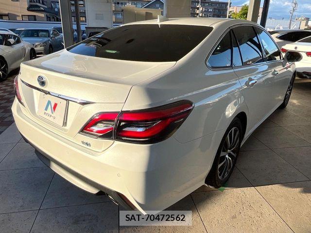 Toyota CROWN SEDAN 2018-12 8524174-19