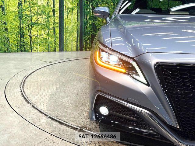 Toyota CROWN SEDAN 2019-09 8524157-11