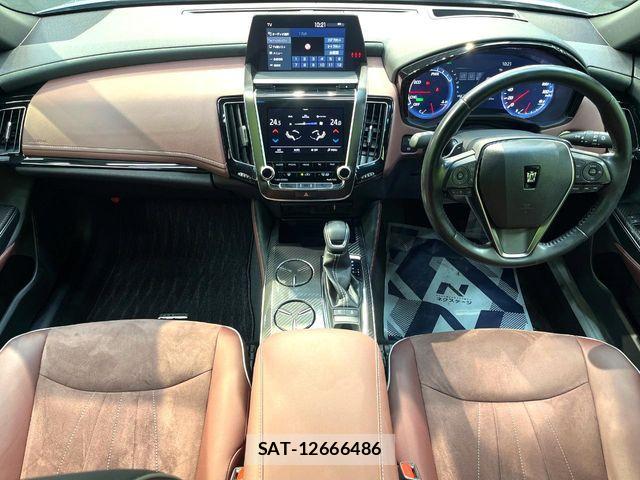 Toyota CROWN SEDAN 2019-09 8524157-1