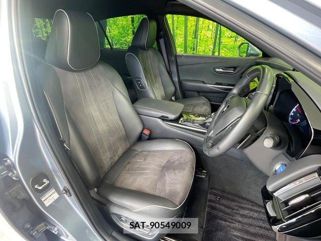 Toyota CROWN SEDAN 2020-04 8524161-8