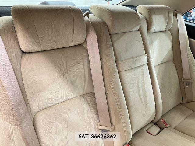 Toyota CROWN SEDAN 2015-11 8524178-16