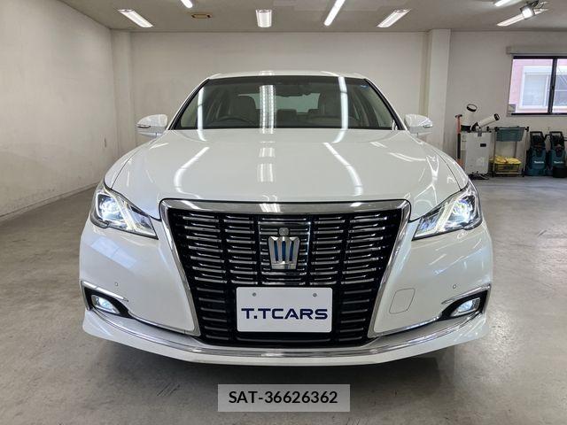 Toyota CROWN SEDAN 2015-11 8524178-20