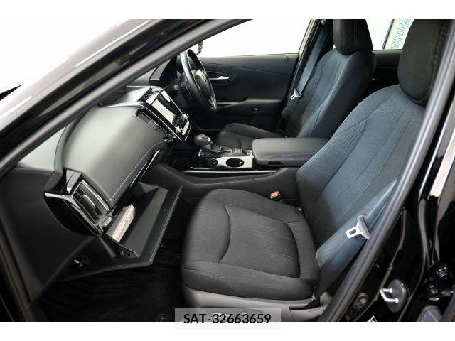 Toyota CROWN SEDAN 2019-07 8524163-12