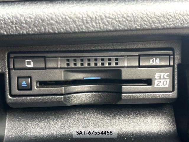Toyota CROWN SEDAN 2017-03 8524173-5