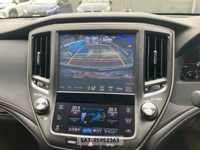 Toyota CROWN SEDAN 2016-01 8561563-25