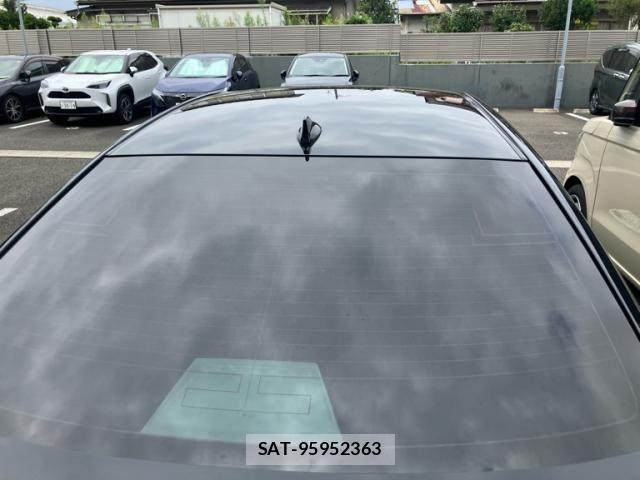 Toyota CROWN SEDAN 2016-01 8561563-6