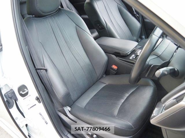 Toyota CROWN SEDAN 2021-07 8561549-11