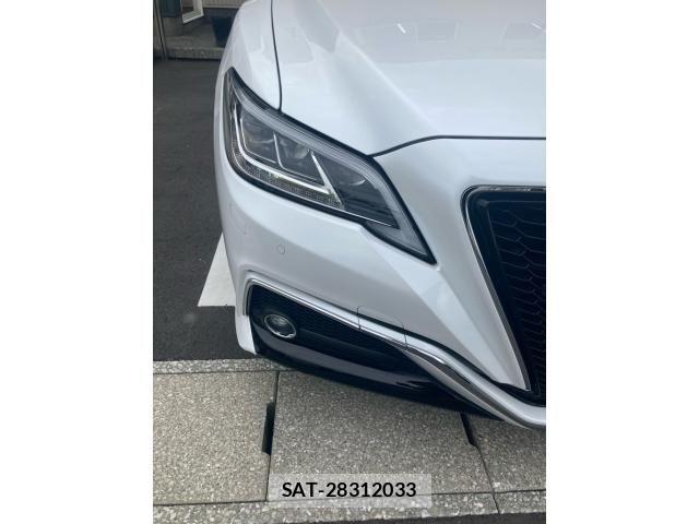 Toyota CROWN SEDAN 2020-12 8561548-10