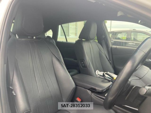Toyota CROWN SEDAN 2020-12 8561548-13