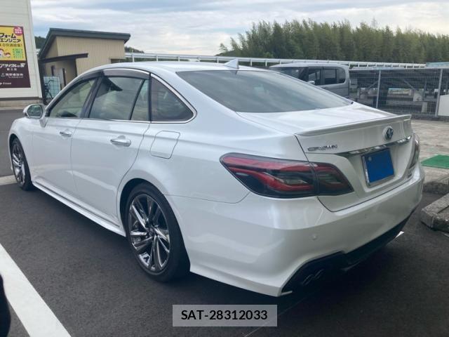 Toyota CROWN SEDAN 2020-12 8561548-2
