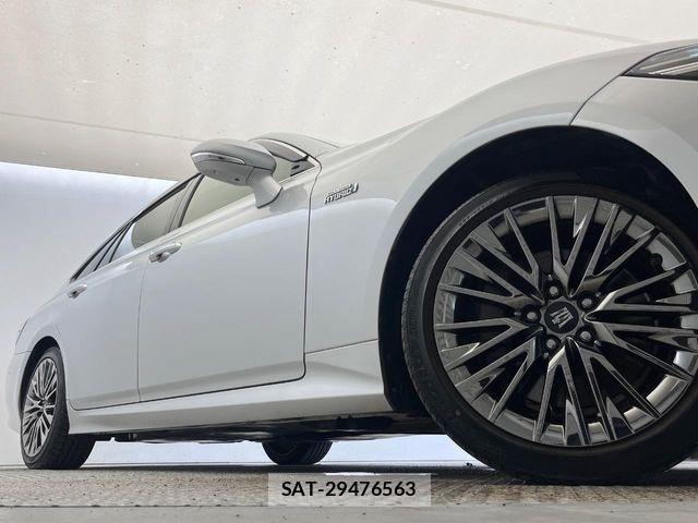 Toyota CROWN SEDAN 2018-12 8561553-12