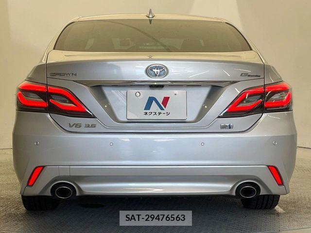 Toyota CROWN SEDAN 2018-12 8561553-14