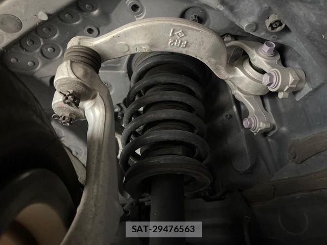 Toyota CROWN SEDAN 2018-12 8561553-19