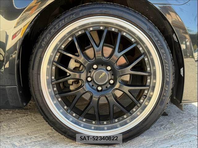 Toyota CROWN SEDAN 2015-11 8561562-19