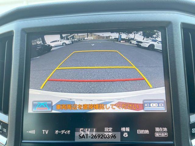 Toyota CROWN SEDAN 2013-12 8561565-3