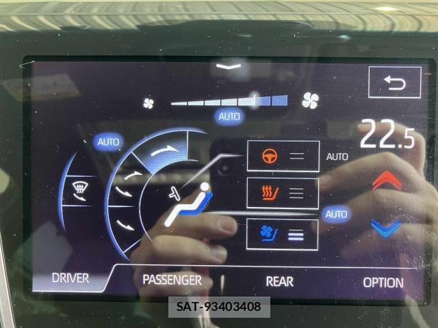 Toyota CROWN SEDAN 2019-09 8561556-12