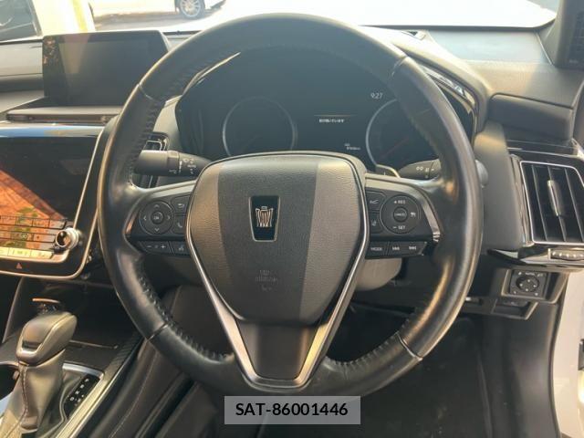 Toyota CROWN SEDAN 2020-07 8561551-13