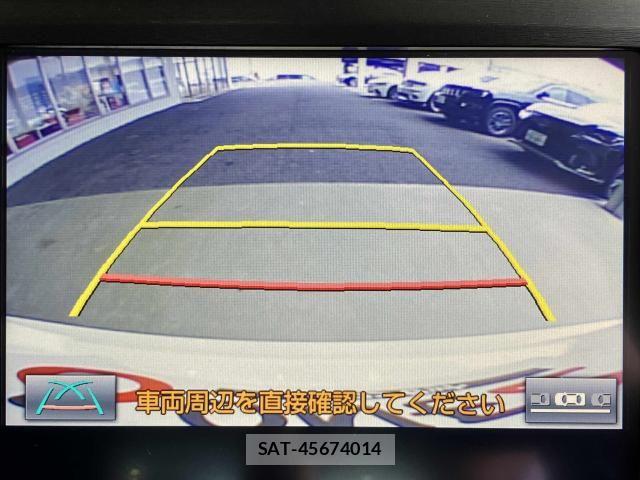 Toyota CROWN SEDAN 2017-06 8561561-7