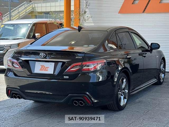 Toyota CROWN SEDAN 2018-07 8561555-12