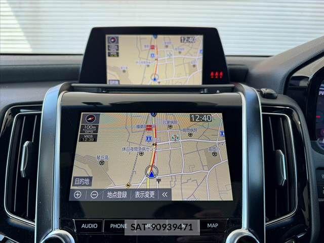 Toyota CROWN SEDAN 2018-07 8561555-2