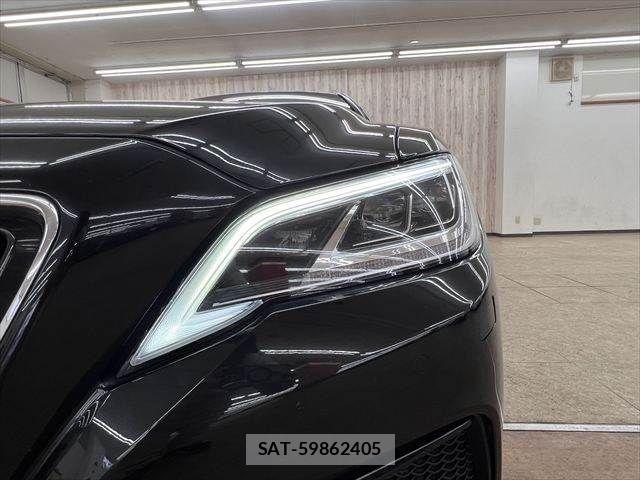 Toyota CROWN SEDAN 2021-07 8561554-20