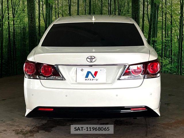 Toyota CROWN SEDAN 2015-12 8561558-9