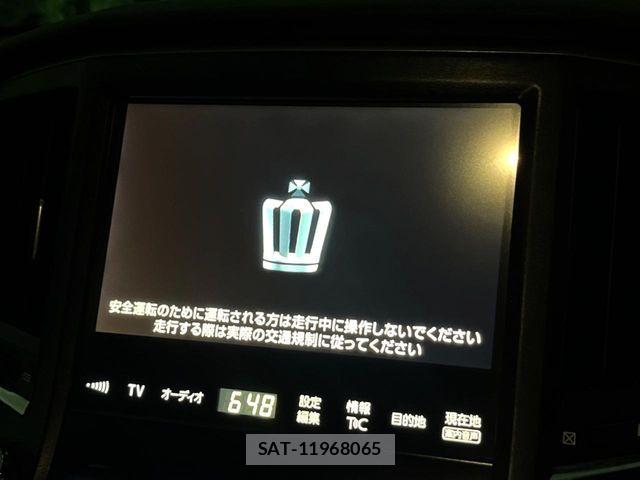 Toyota CROWN SEDAN 2015-12 8561558-2