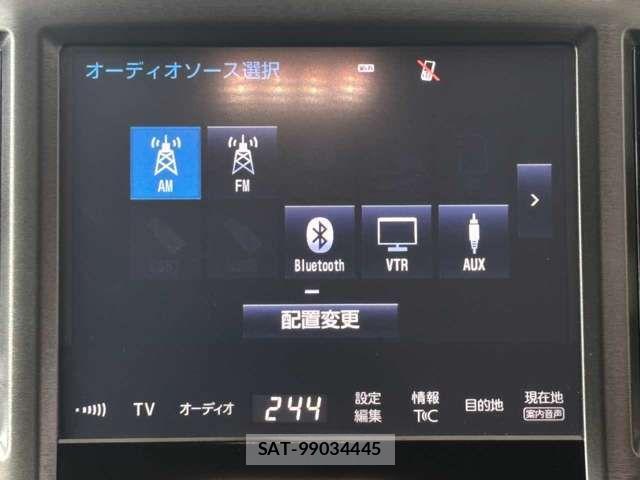 Toyota CROWN SEDAN 2017-10 8561559-8