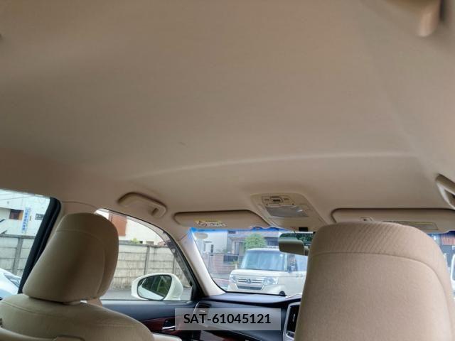 Toyota CROWN SEDAN 2013-11 8561570-10