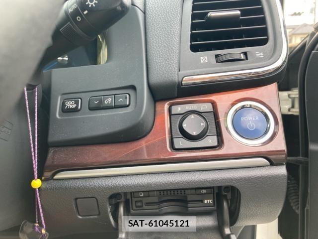 Toyota CROWN SEDAN 2013-11 8561570-14