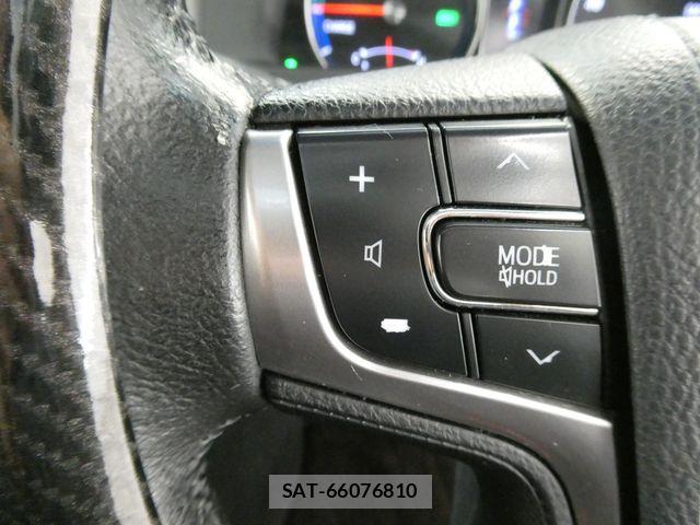 Toyota CROWN SEDAN 2015-07 8561564-20