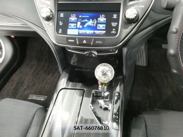 Toyota CROWN SEDAN 2015-07 8561564-25
