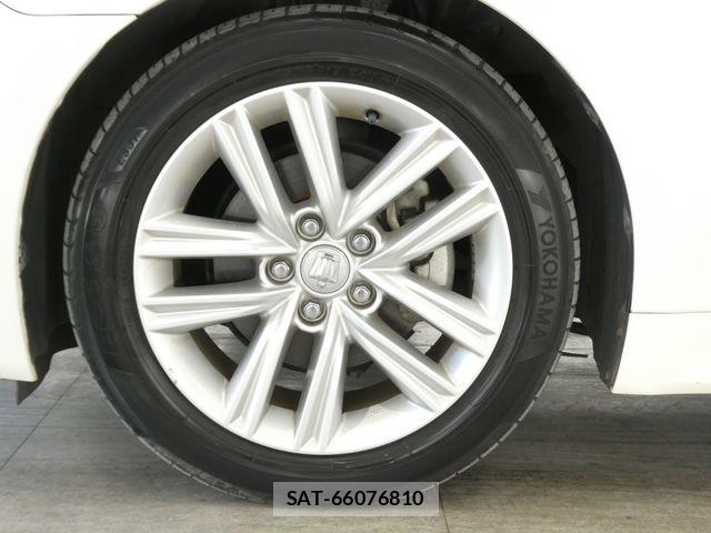 Toyota CROWN SEDAN 2015-07 8561564-8