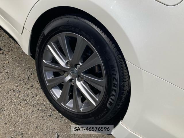 Toyota CROWN SEDAN 2013-06 8561569-13