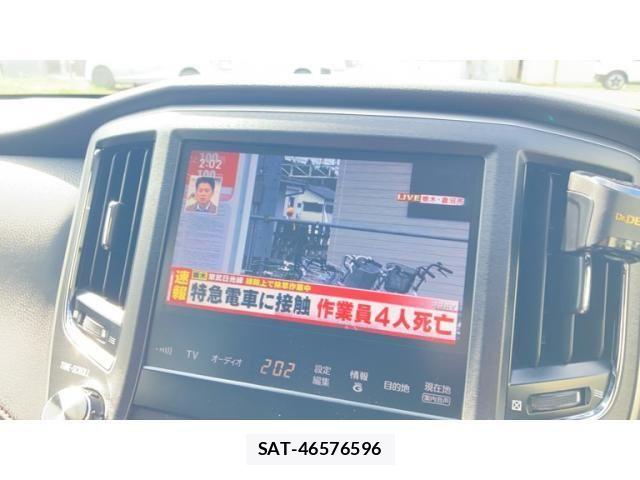 Toyota CROWN SEDAN 2013-06 8561569-18