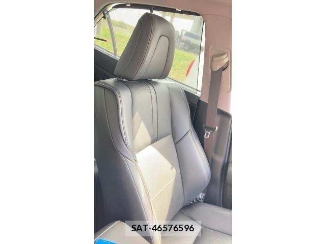 Toyota CROWN SEDAN 2013-06 8561569-23