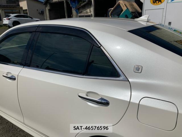 Toyota CROWN SEDAN 2013-06 8561569-4