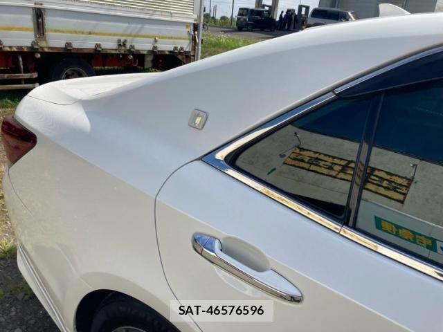 Toyota CROWN SEDAN 2013-06 8561569-6