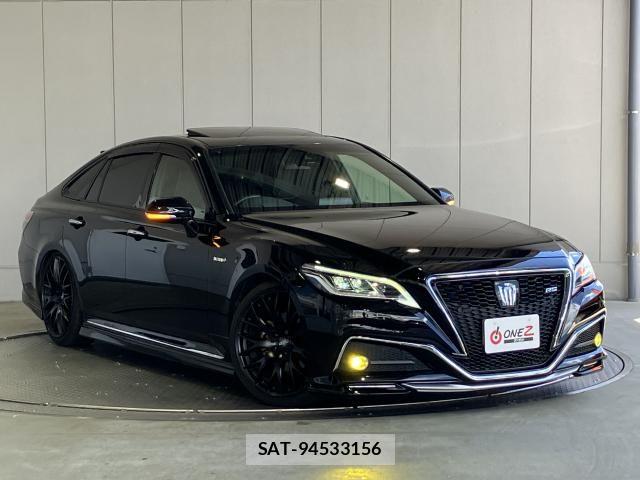 Toyota CROWN SEDAN 2018-07 8561550-0