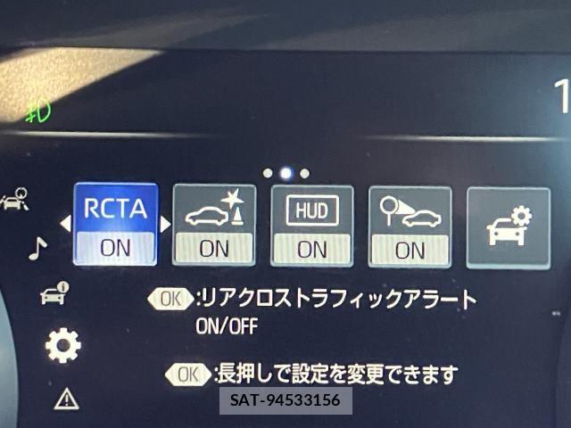 Toyota CROWN SEDAN 2018-07 8561550-13