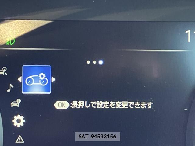 Toyota CROWN SEDAN 2018-07 8561550-14